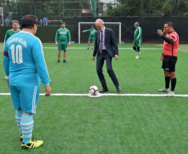 İTO Futbol Turnuvası’nda heyecan başladı