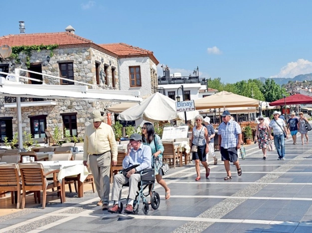 Turizm geliri arttı