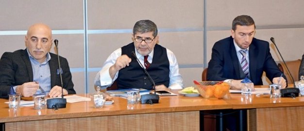 Yurtdışında işi kamu alsın inşaatı biz yapalım