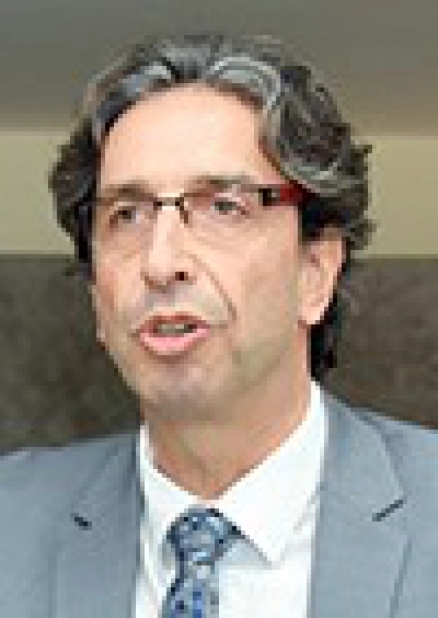 Plastik poşete ücret uygulamaya giriyor