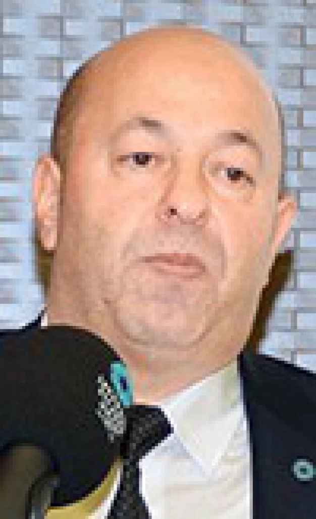 Tekstilde 20 milyar dolara az kaldı