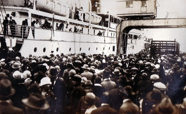 İlk fuar gemisi İTO ile kalktı