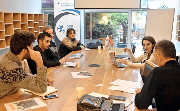 Satranca yerli rakip Kalptaşı oyunu