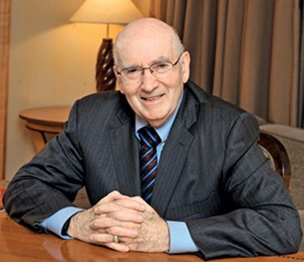 Dünyaya tanıtmaya ve tanışmaya devam