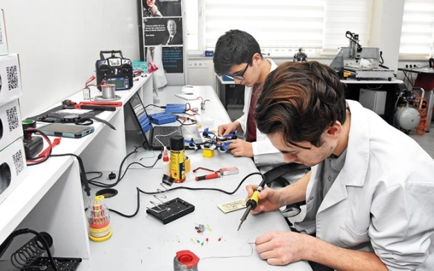 Yazılımdan robotiğe ‘meslekli’ yetişiyor