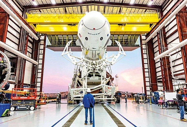 Katlanır ekranlar cebimize giriyor