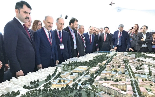 İstanbul, dev fonlar için Paris ve Londra ile yarışta