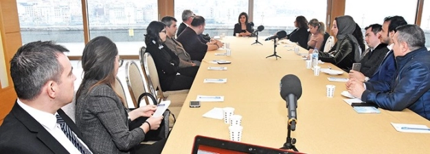 Uçan balonun gazı kaynağından izlenmeli