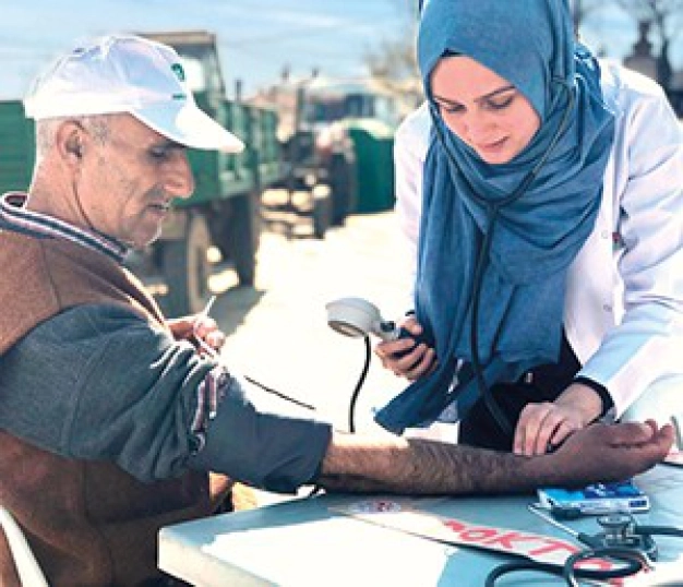 Genç doktorlardan ‘Sağlık Sokağı’