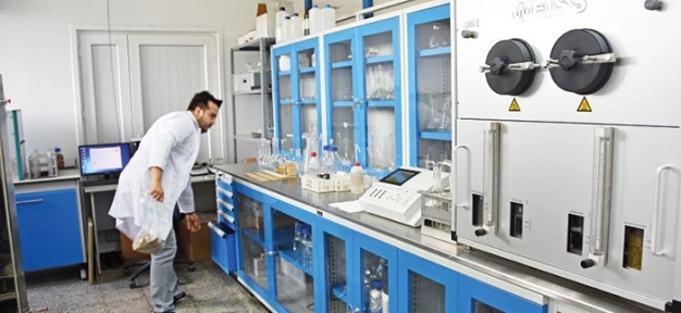 Küresel standart masasında yerinizi alın