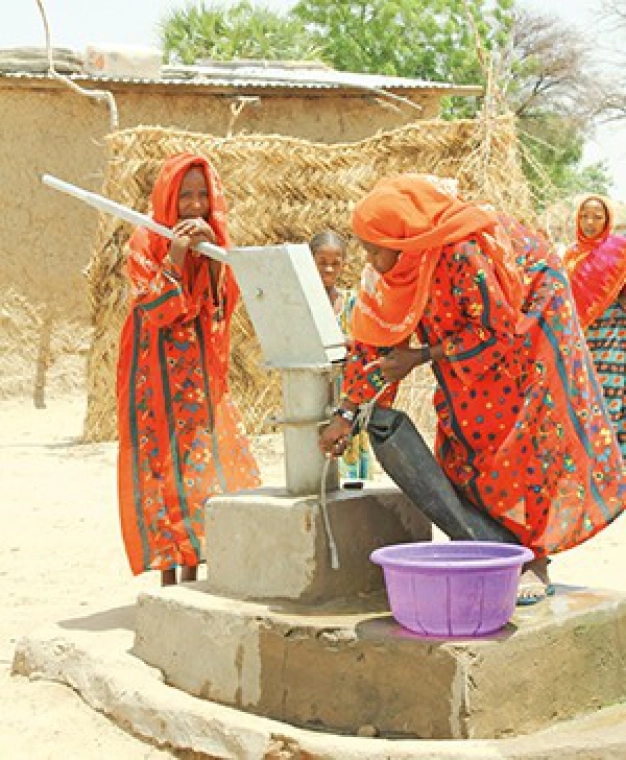 237 kuyu ile 140 bin kişiye temiz su götürüldü