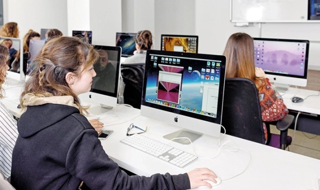 Yeni nesil iletişim eğitimi atölye ve stüdyolarda veriliyor