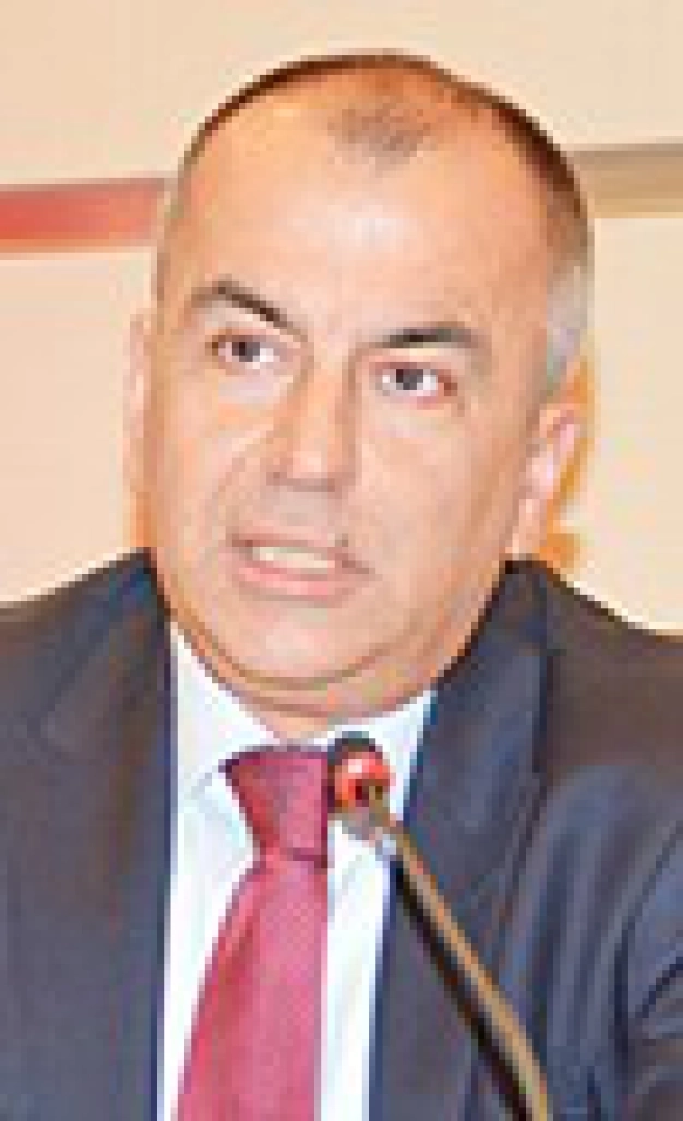 Türk aile şirketleri KRİTİK VİRAJDA