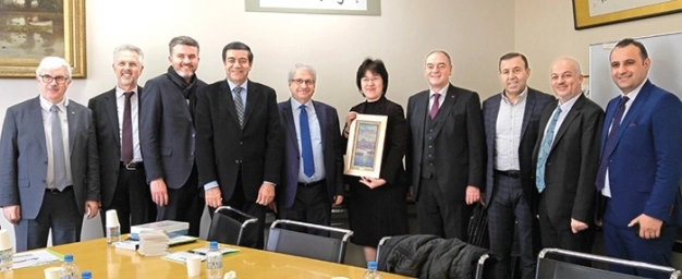 Sıradan eğitimle sıradışı başarı