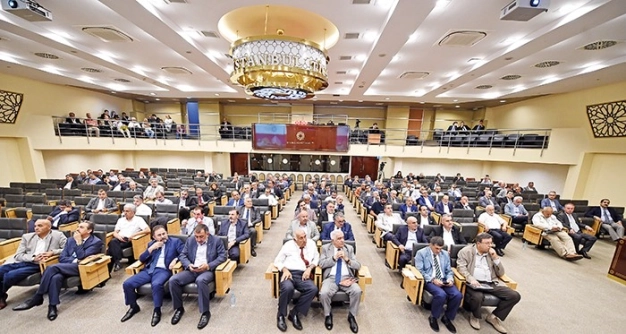 Çok yatırım ve ‘makul tüketim’