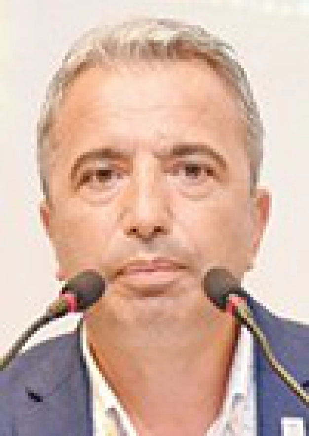 Çok yatırım ve ‘makul tüketim’