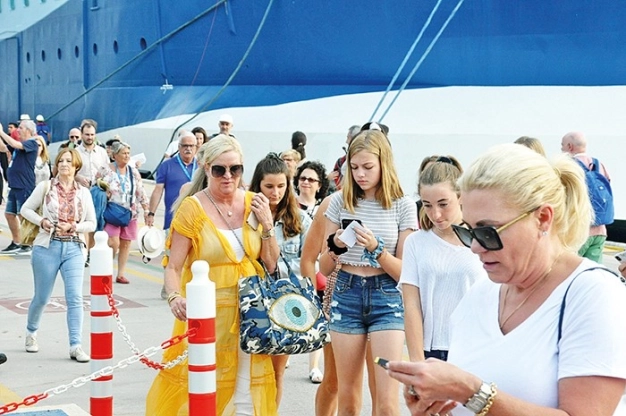 50 kruvaziyerlik Rezervasyon