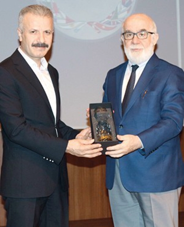 200 lise öğrencisi Model G20 Zirvesi için TİCARET’te buluştu