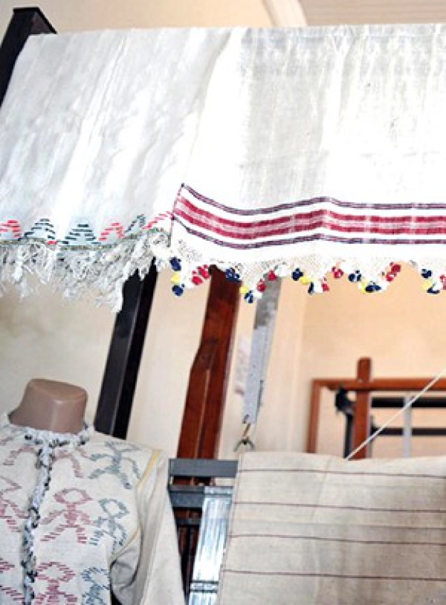 Fotoğrafları kumaşa ve giysiye dönüştürdüler