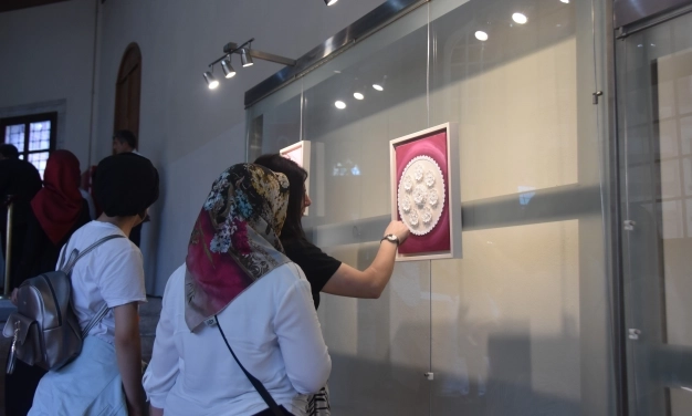 Danteller sandıktan tuval için çıktı