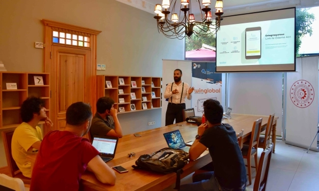 Çocuklara girişimcilik turu