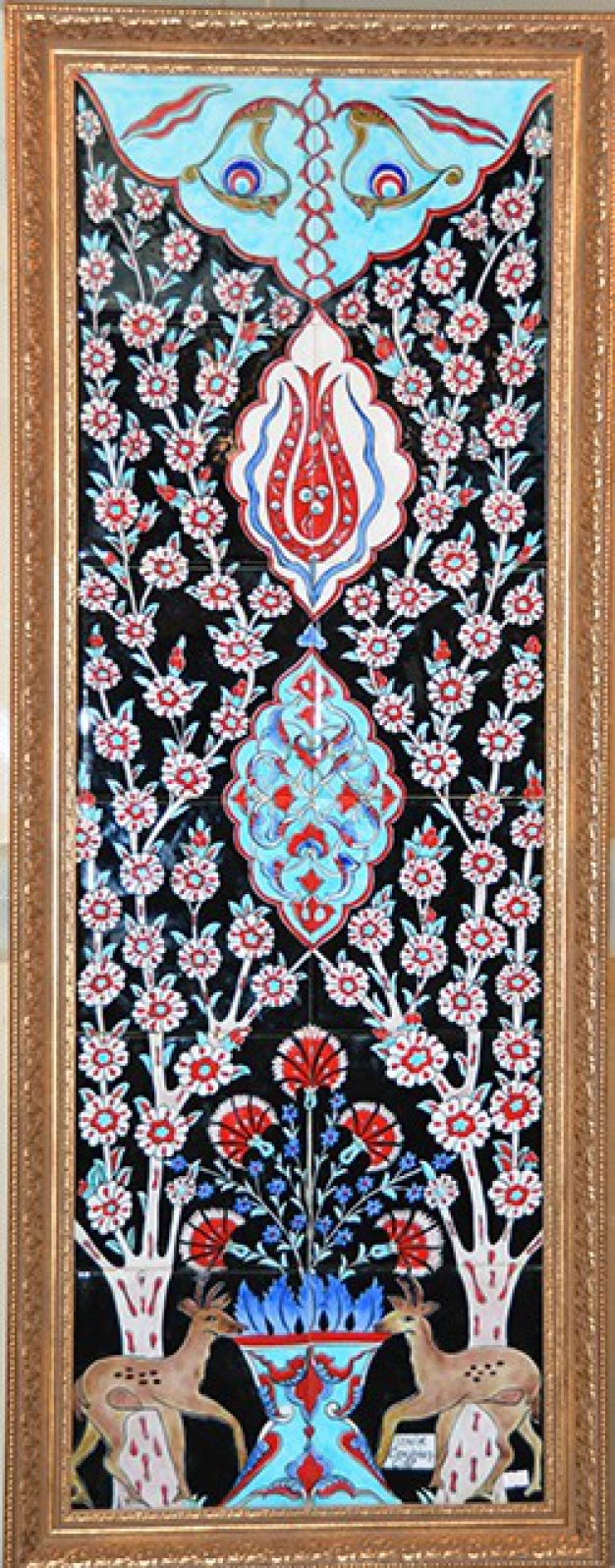 Çini sanatının gönüllü elçisi