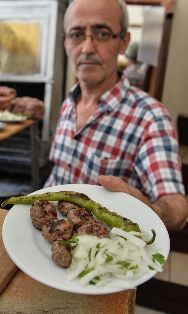 Historical taste stops in Istanbul