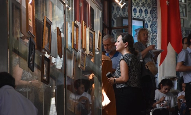 ‘Sergüzeşt sanatçıları’ Hünkar Kasrı’nda