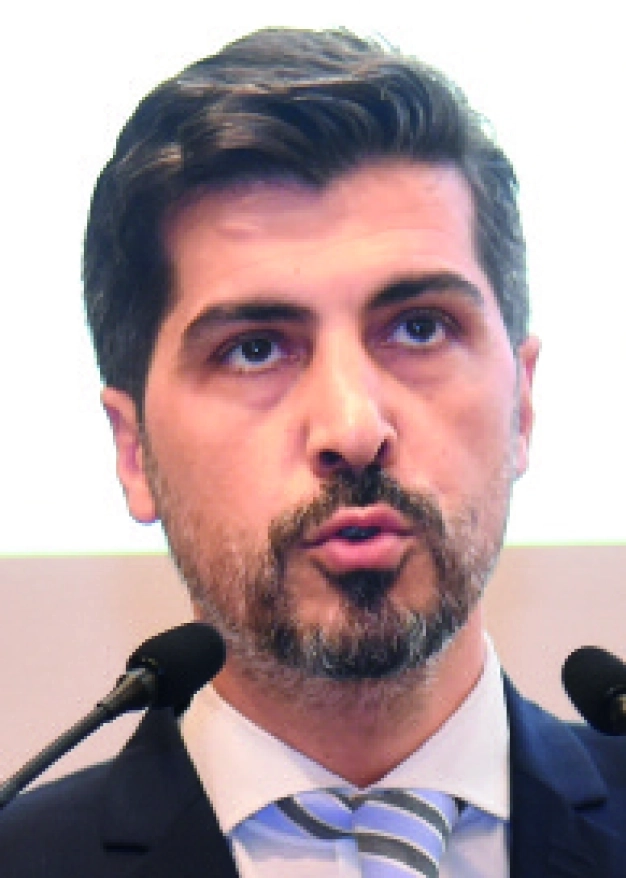 Fırsatlar risklerin önüne geçiyor