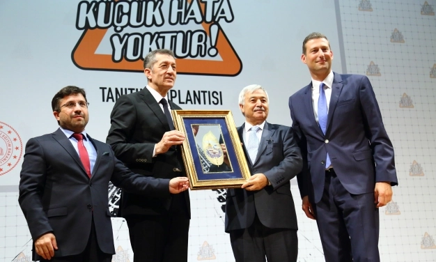 trafikte küçük hata yoktur projesi ile 8 ayda 70 bin çocuğa eğitim