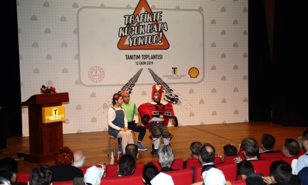 trafikte küçük hata yoktur projesi ile 8 ayda 70 bin çocuğa eğitim