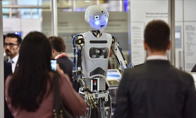 Bütçede kaynak yüksek teknolojiye