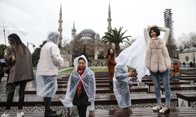 Dengelenen ekonomi ivmesiyle şaşırttı