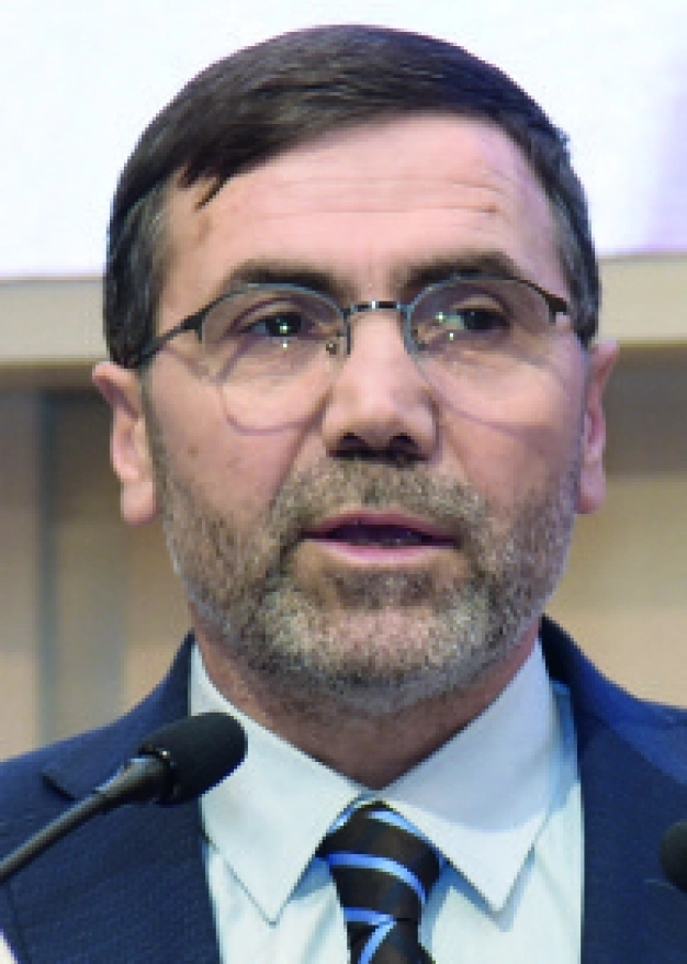 İstihdam hedefini yakalamak ekonomi dostu iş kanunu ile mümkün