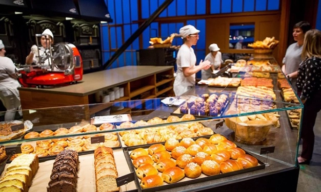 Franchisingde teknolojiye yatırım yapan kazanacak