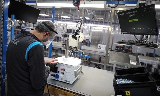 ‘İmalatta stratejik yatırım durağı fırsatını kaçırmayalım’