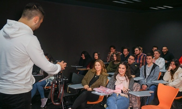 İletişimi mutfağında öğreniyorlar