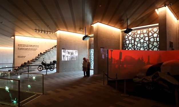 15 Temmuz 5 dilde anlatılacak