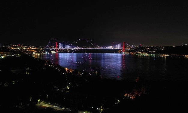 15 Temmuz 5 dilde anlatılacak