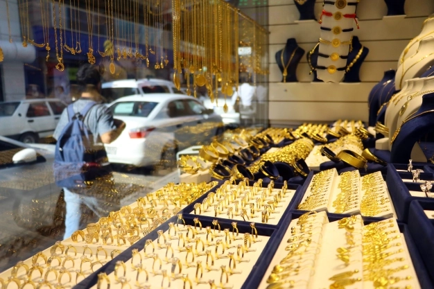 Fonlarla altın rekor kırdırıyor