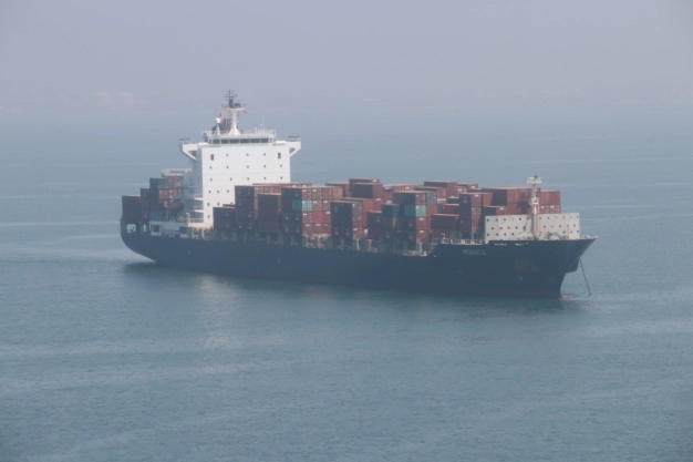 Dış ticaret açığı yüzde 18.2 azaldı, 2 milyar 697 milyon dolara geriledi