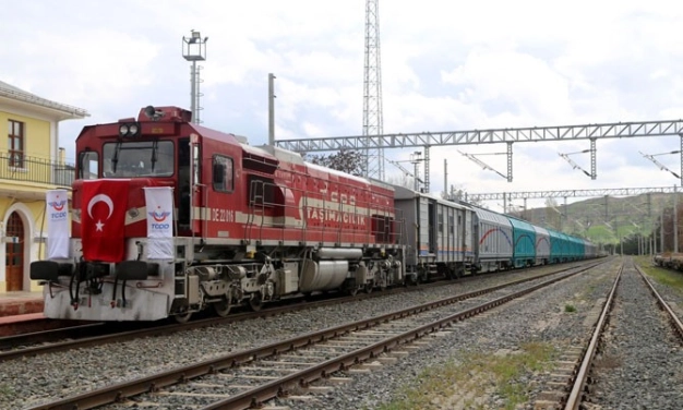 25 logistics centers in global business