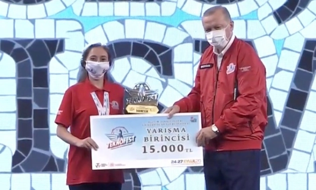 TEKNOFEST’te gençler gelecek için yarıştı