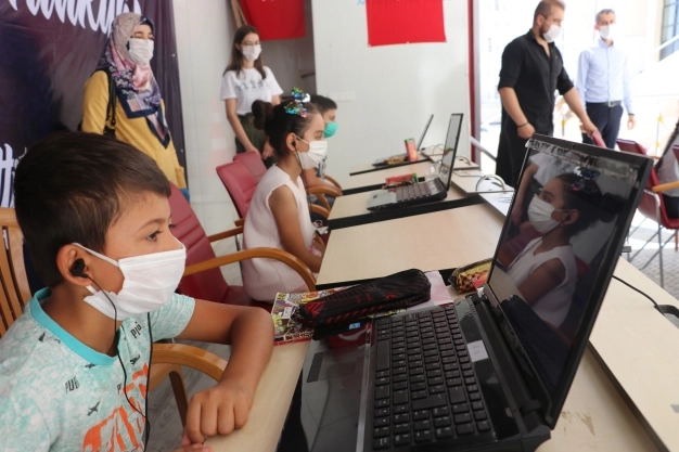 Trafiğe akıllı otopark çözümü