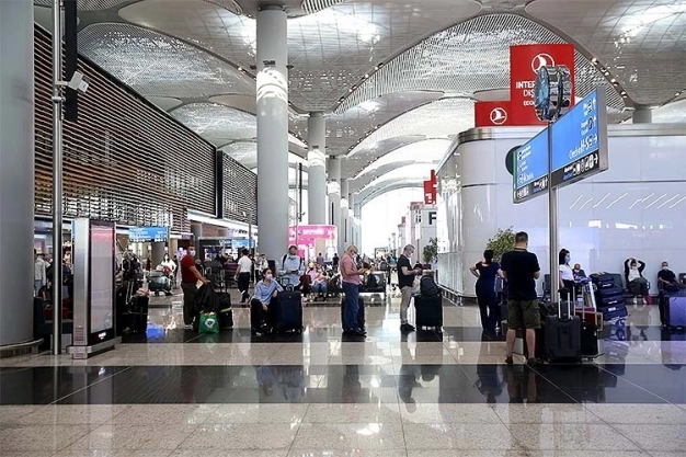 İstanbul Havalimanı'na 5 Yıldızlı Havalimanı ödülü verildi