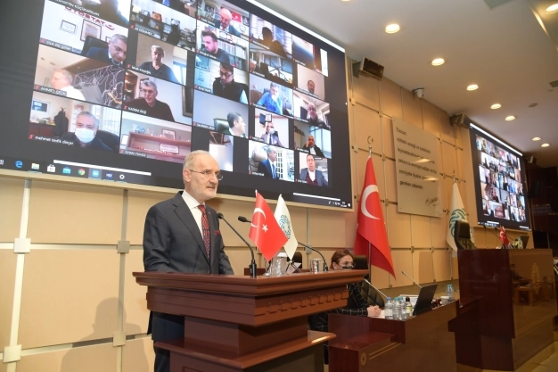 Online işlemlerimizle 7/24 kesintisiz hizmet