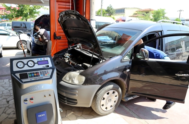 Hizmetler sektörü haziranda toparlanma bekliyor
