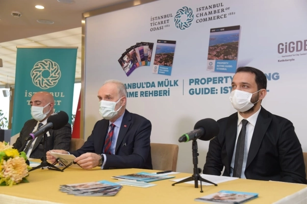 İstanbul'dan gayrimenkul almak isteyen yabancı yatırımcı için 6 dilde rehber hazırlandı