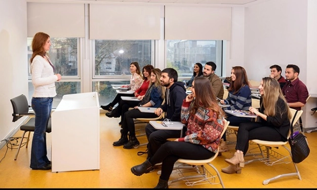 Sektörün ve akademinin öncülerini yetiştiriyor