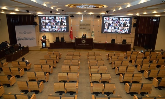 Birlik ve beraberlikle bu günler de geçecek